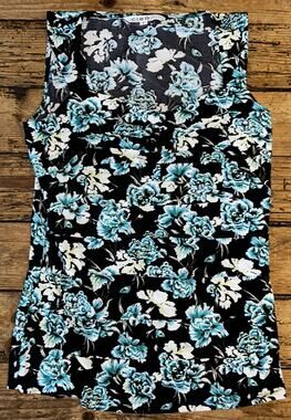 Cleo women’s size S flower print sleeveless blouse tank